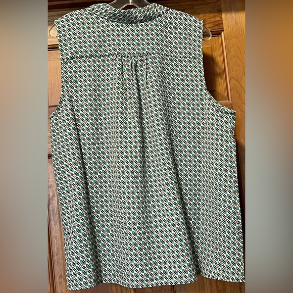 Maison d’Amelie Paris Sleeveless Blouse NWT Womens Plus Size XL All Season Shirt - Picture 8 of 9